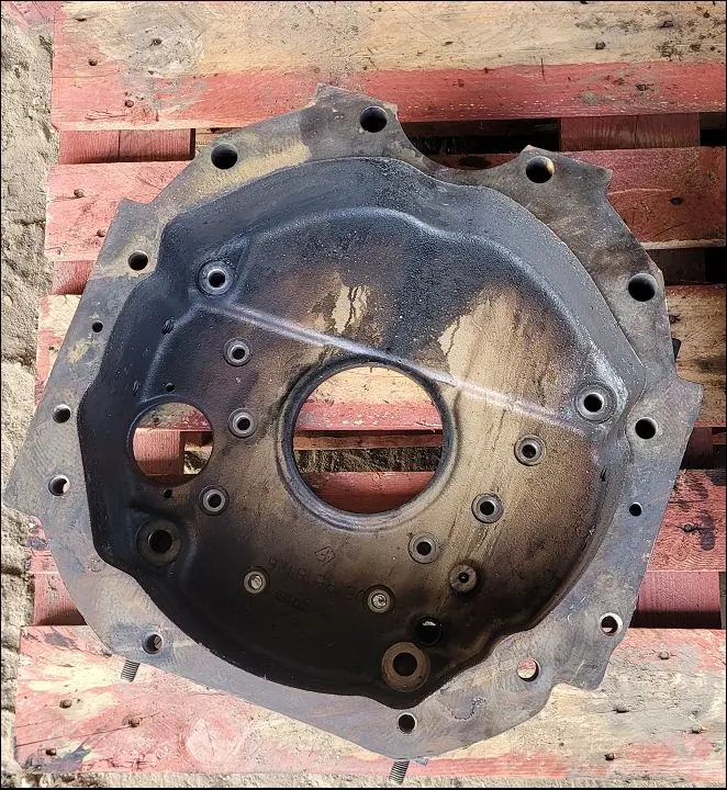 CARTER DE VOLANT MOTEUR