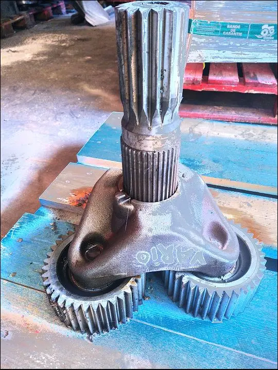 2ÉME REDUCTEUR PONT ARRIERE