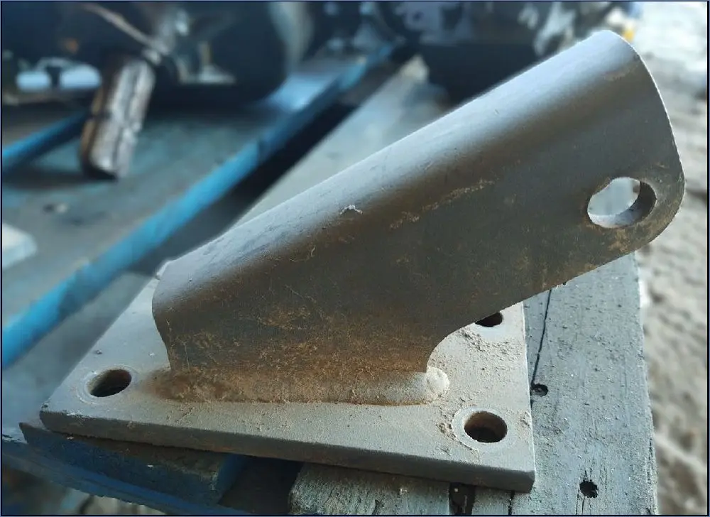 SUPPORT DE STABILISATEUR DROIT