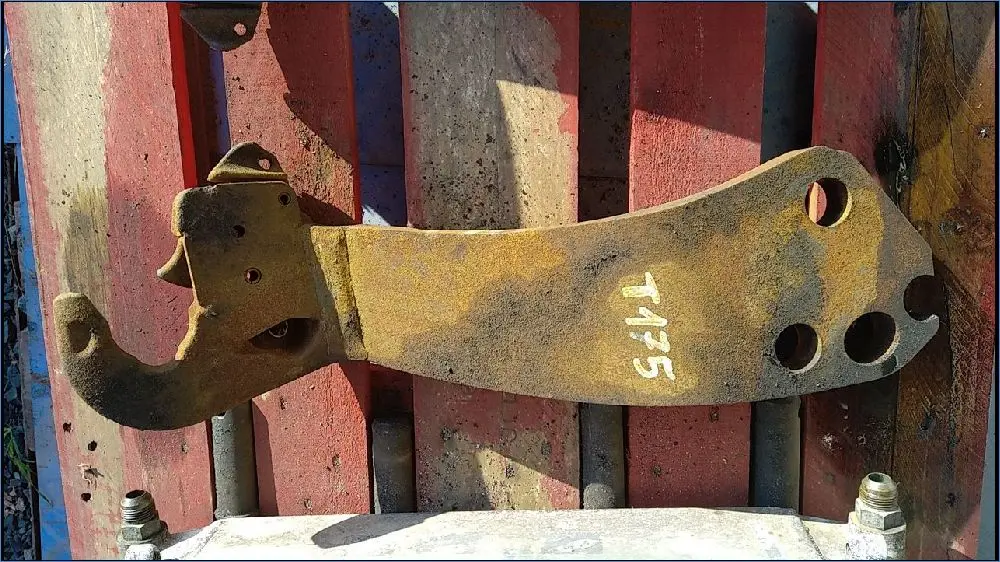 BRAS DROIT RELEVAGE AVANT