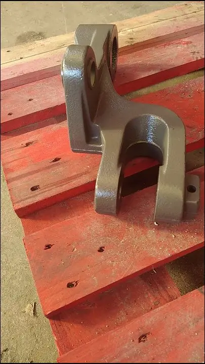 BRAS SUPERIEUR DE RELEVAGE GAUCHE