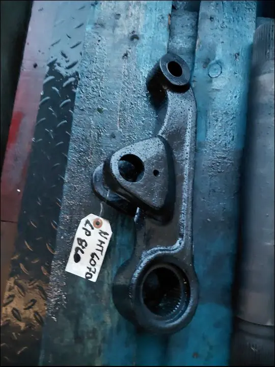 BRAS SUPERIEUR DE RELEVAGE DROIT