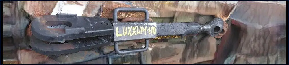 Pièce CHANDELLE(TIRANT)DE RELEVAGE DROITE pour CASE IH LUXXUM 110