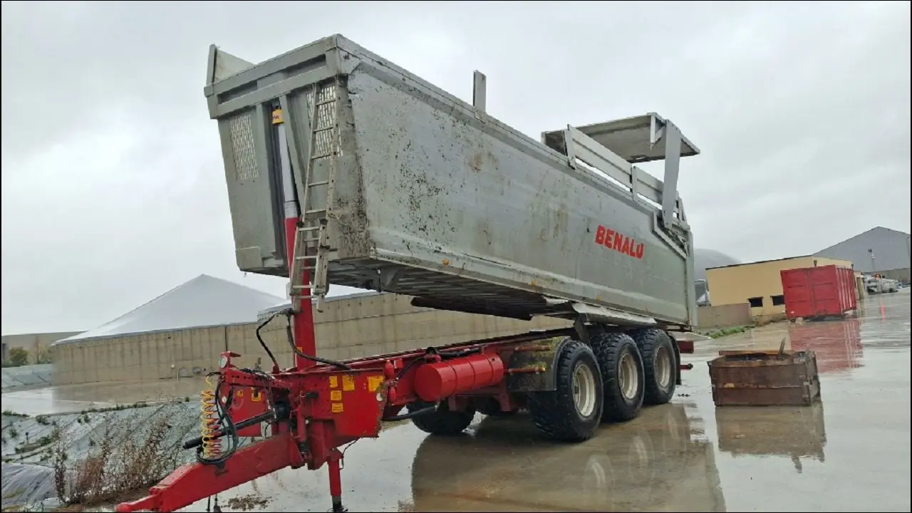 Véhicule BENALU VN AGRI 95  ASR3F