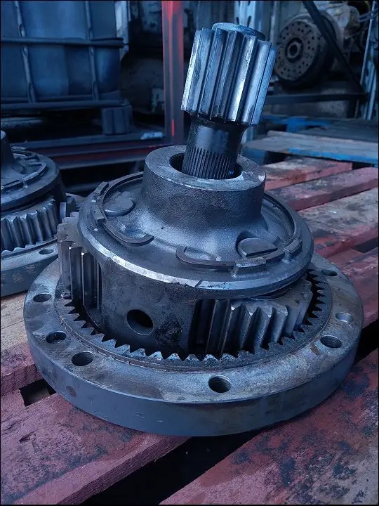 Pièce 2ÉME REDUCTEUR PONT ARRIERE pour VALTRA A114BS2H-4