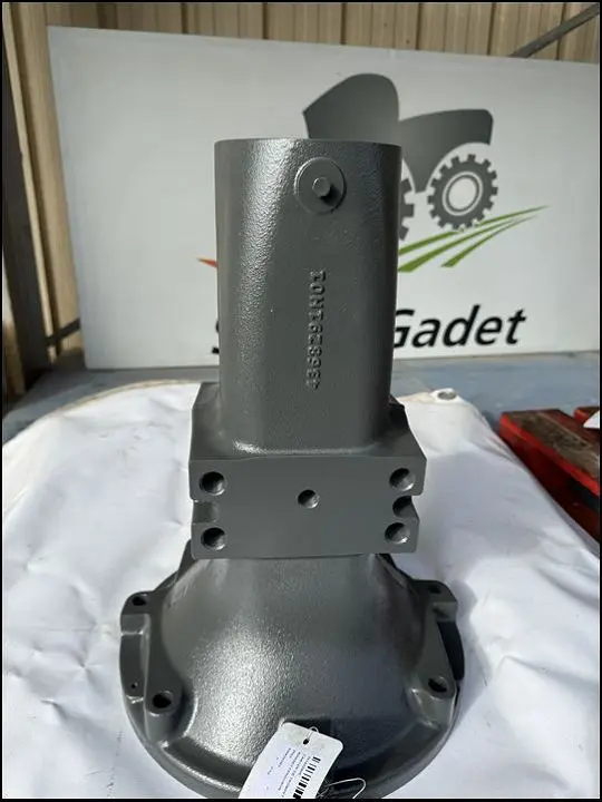 Pièce CARTER DE TROMPETTE NU PONT AR DROIT pour MASSEY FERGUSON 5S.135