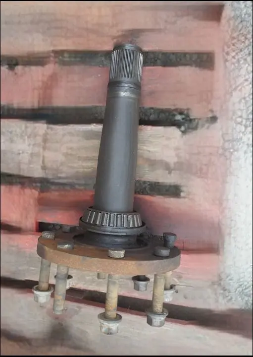 Pièce ARBRE DE ROUE PONT AR DROIT pour MASSEY FERGUSON 7620 DYNA VT