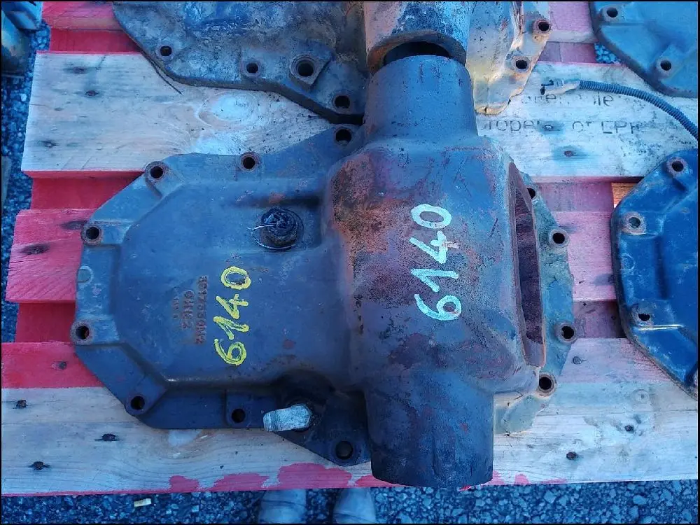 Pièce CARTER DE RELEVAGE pour MASSEY FERGUSON 6140-4RM