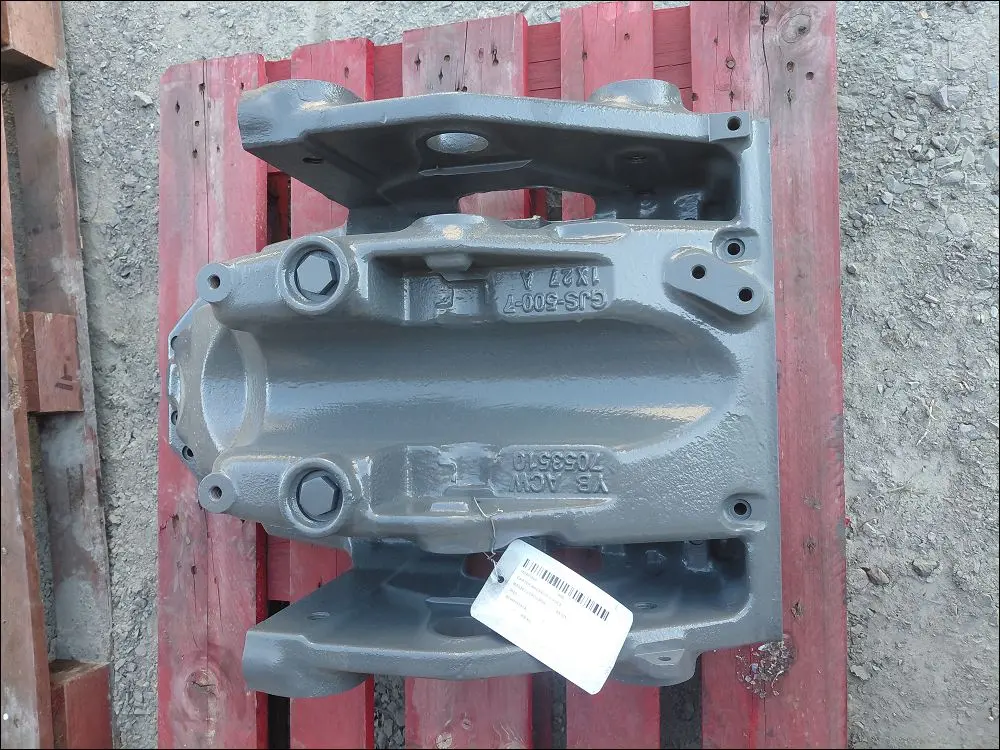Pièce CARTER INFERIEUR D HUILE pour MASSEY FERGUSON 5S.135