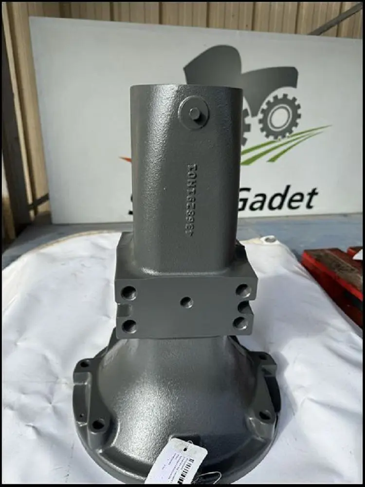 Pièce CARTER DE TROMPETTE NU PONT AR DROIT pour MASSEY FERGUSON 5S.135