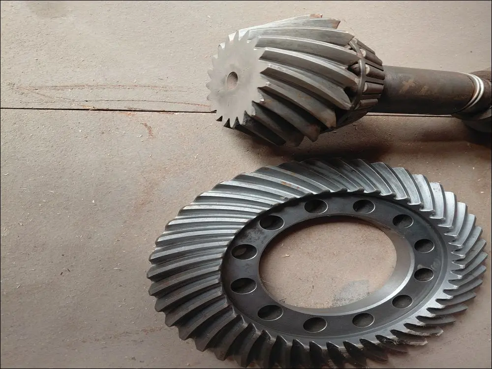 Pièce NEZ DE PONT DIFFERENTIEL pour JOHN DEERE 7610